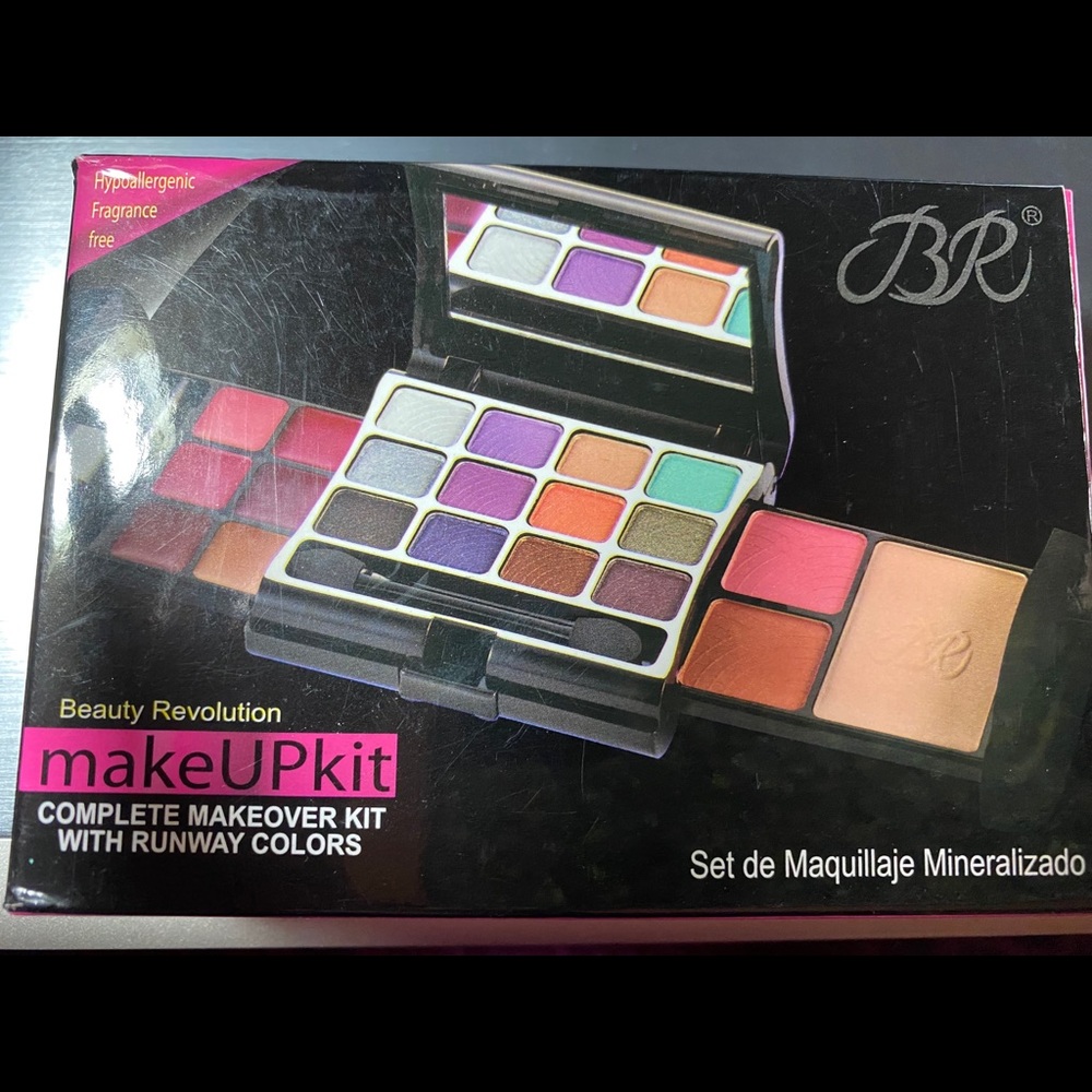Make up Kit